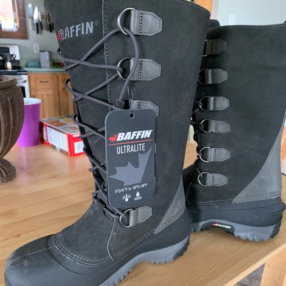 Women's Baffin liteweight boots
